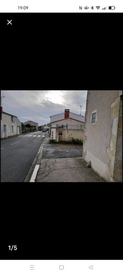 Maisonnee Avec Une Chambre Saint-Michel-en-l'Herm 외부 사진