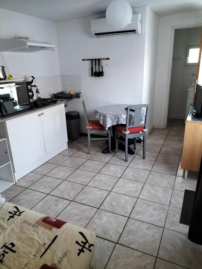 Maisonnee Avec Une Chambre Saint-Michel-en-l'Herm 외부 사진